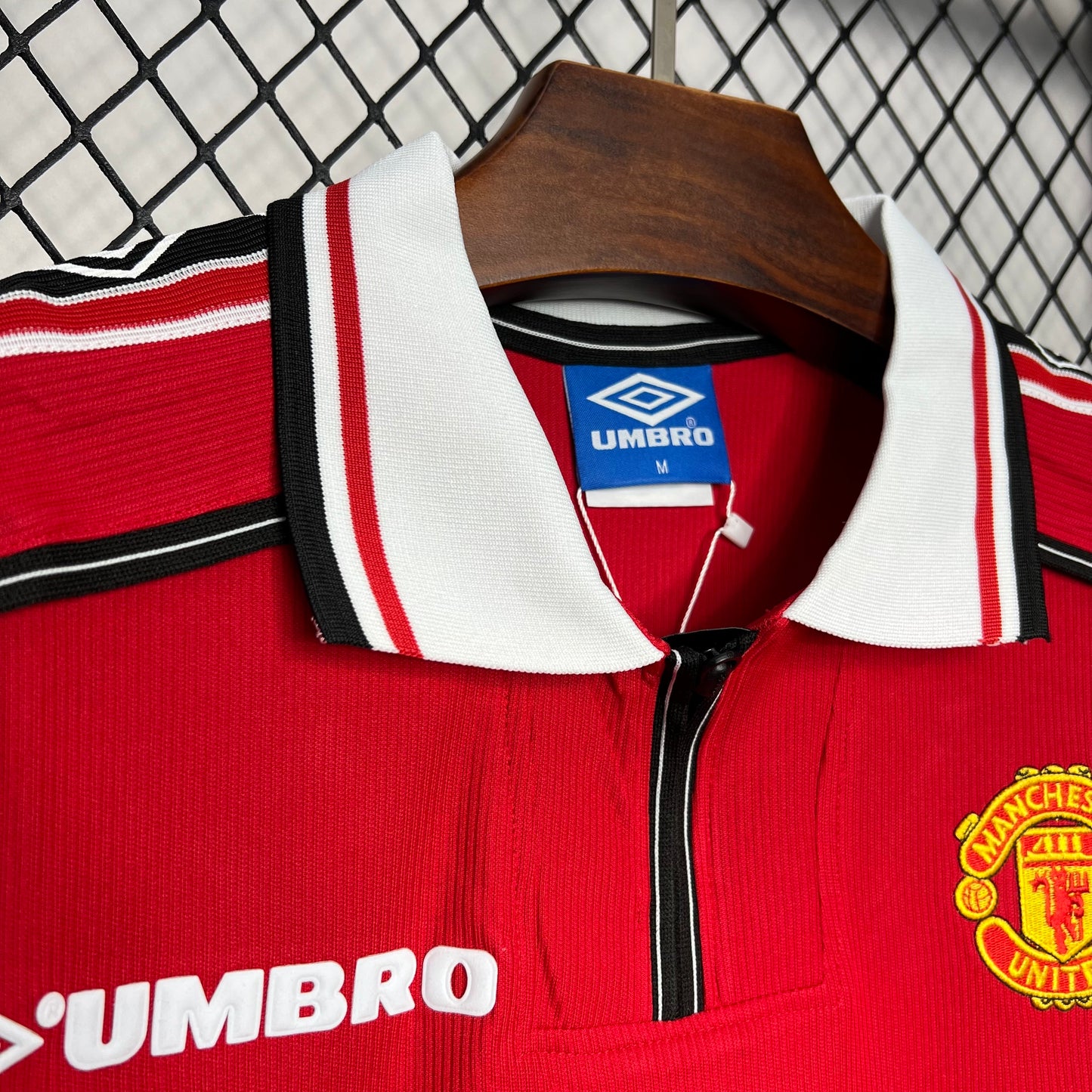 Manchester United 1998/1999 Home Shirt