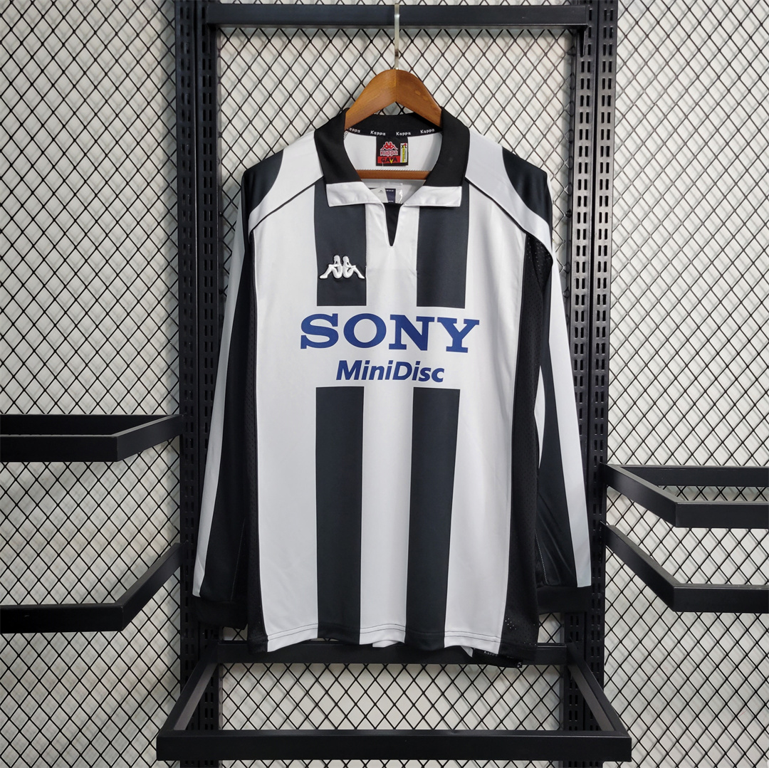 Juventus 1998/99 Home Shirt