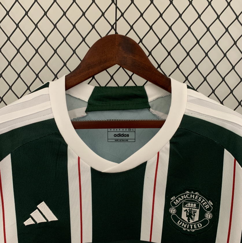 Manchester United 2023/24 Away Shirt