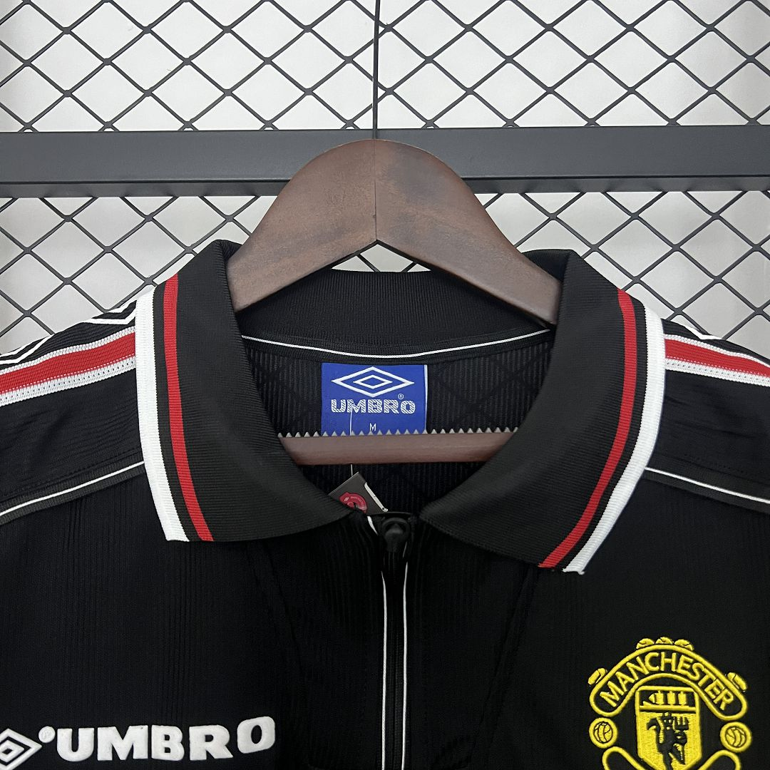Manchester United 1998/1999 Alternative Shirt