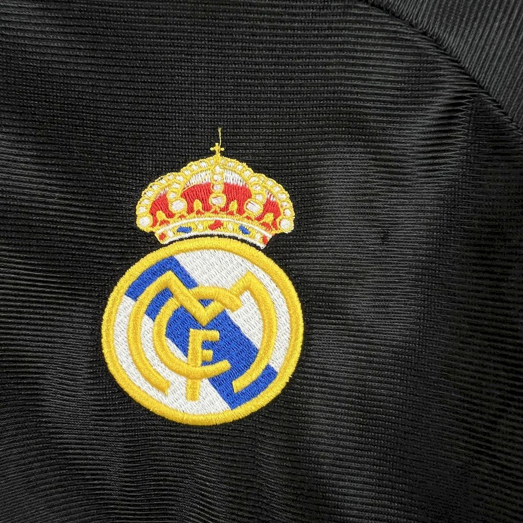 Real Madrid 1998/1999 Alternative Shirt