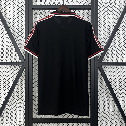 Manchester United 1998/1999 Alternative Shirt