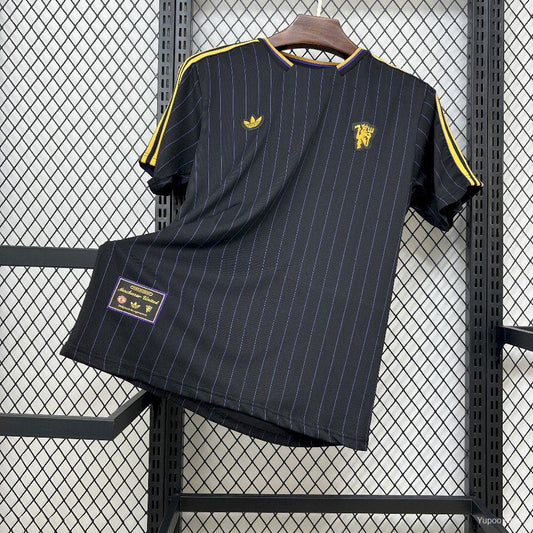 Manchester United Terrace Icon Retro Jersey